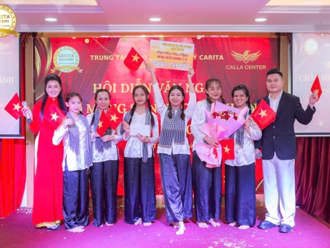 TRAO GIẢI THƯƠNG VĂN NGHỆ