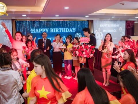 MỪNG SINH NHẬT SẾP LỘC